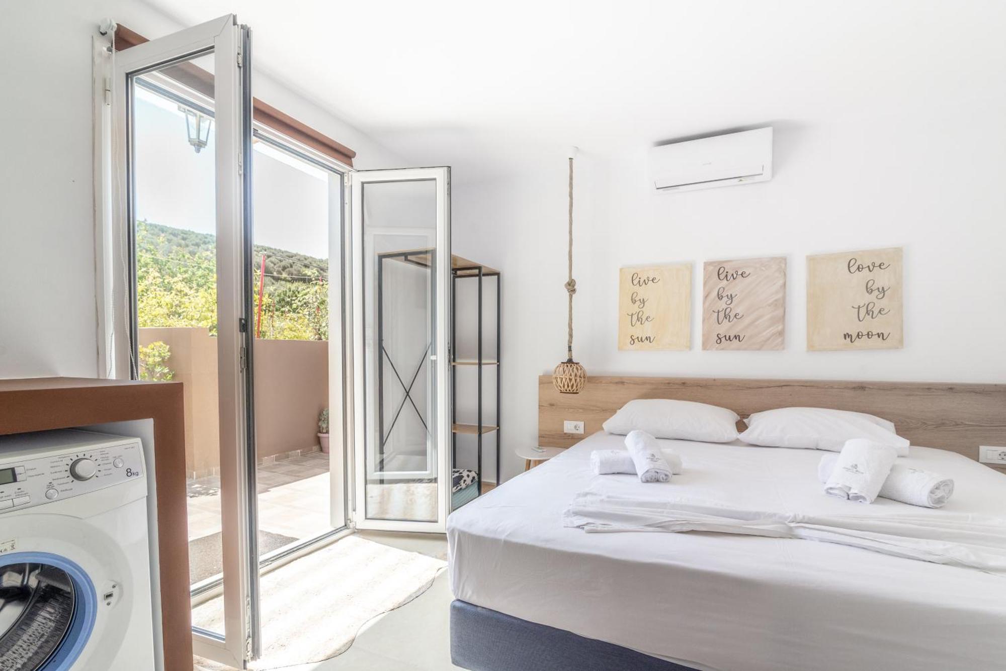 Countryhouse Villa With Pool & Private Parking イラクリオン エクステリア 写真