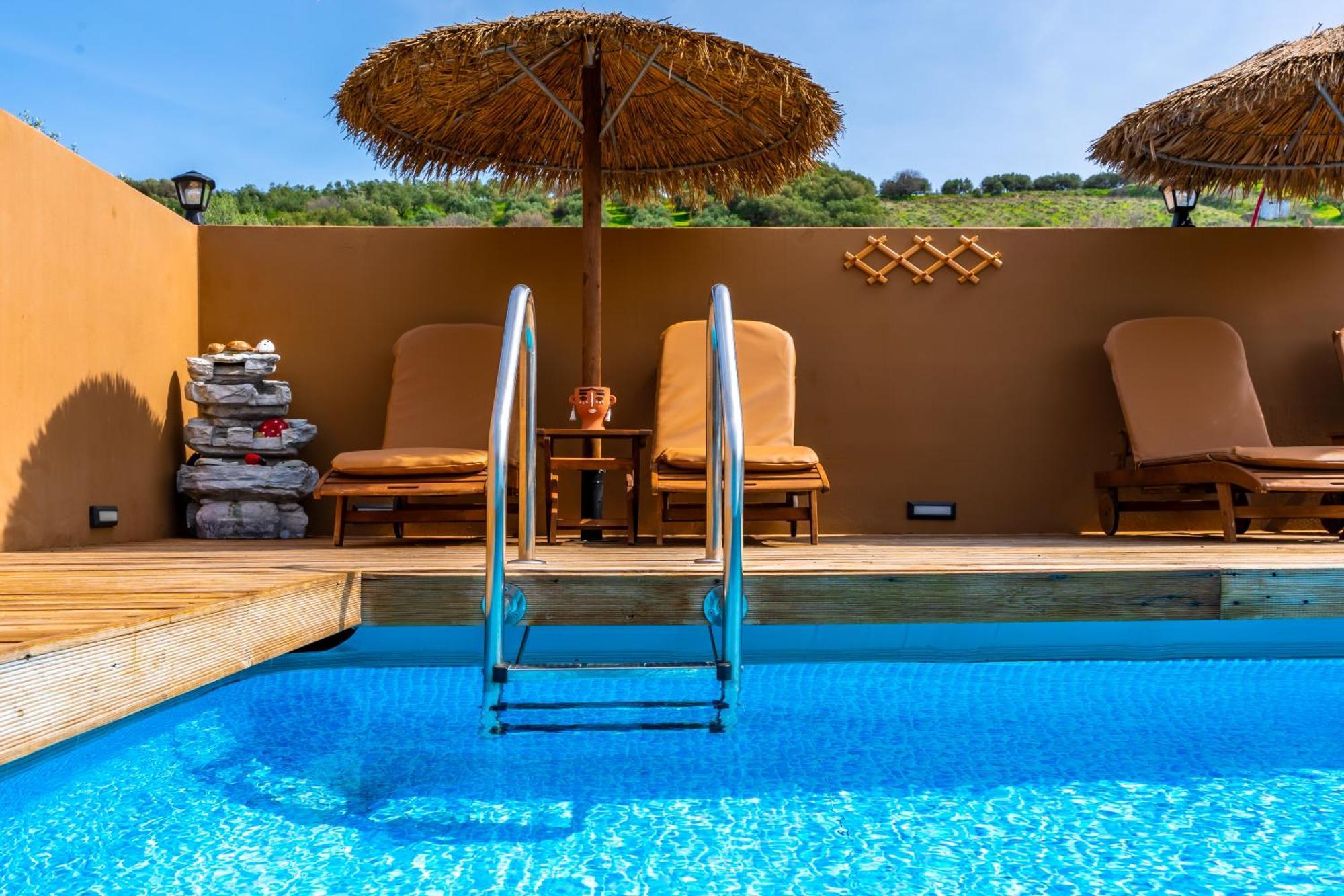 Countryhouse Villa With Pool & Private Parking イラクリオン エクステリア 写真